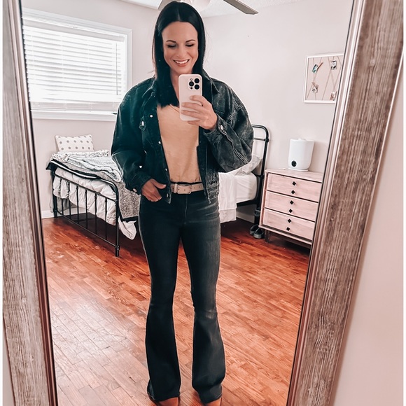 new ✨ black washed oversized jean jacket - Picture 2 of 6